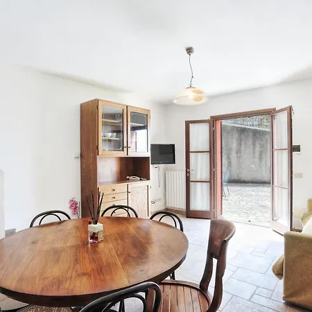 Апартаменты Borgo San Pecoraio